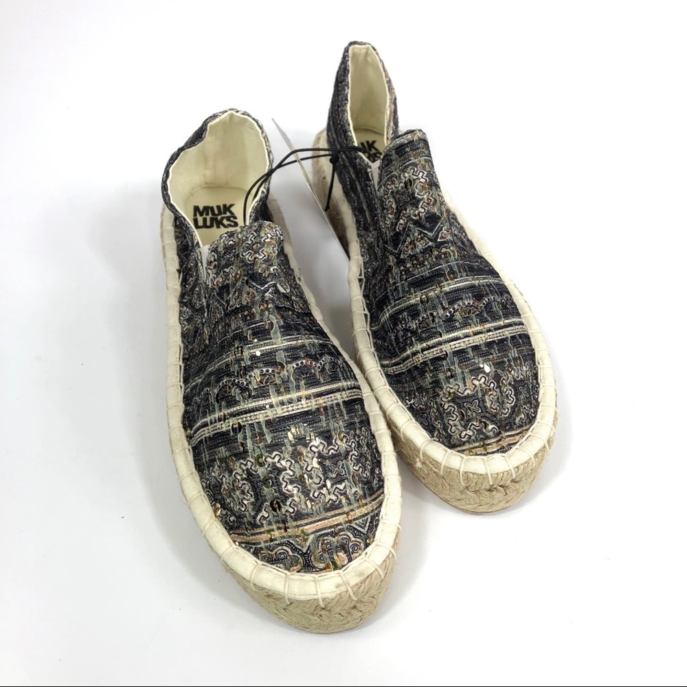 Muk Luk Sequin Gray Metallic Espadrilles NWT 9